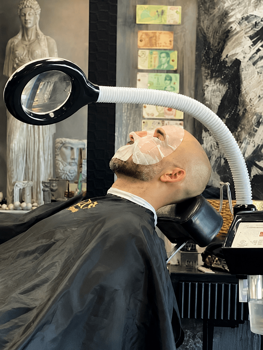 Relaxing face mask treatment